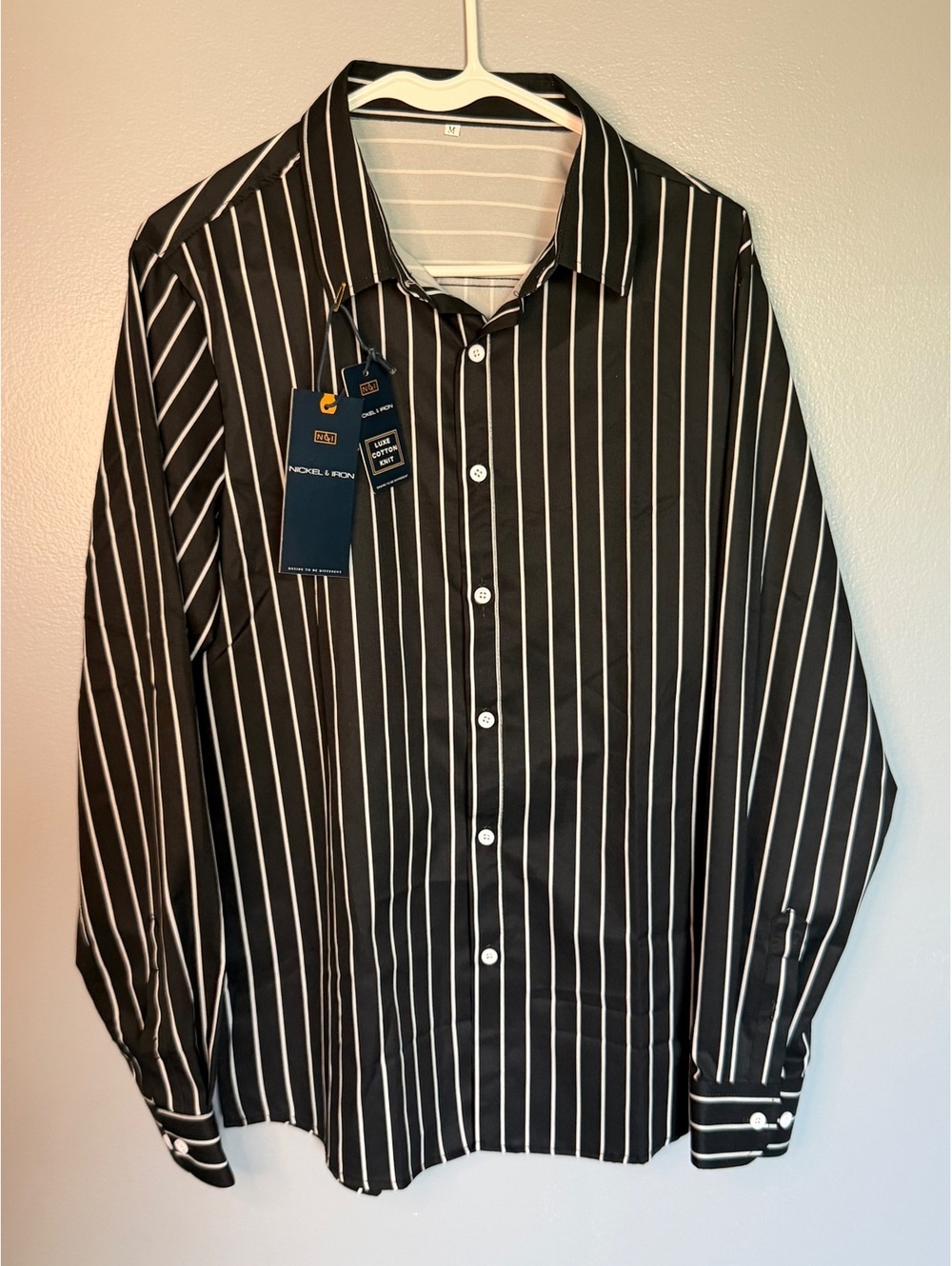 Nickel & Iron Men's Luxe Cotton Knit Black and White Stripe Dress Shirt Size M